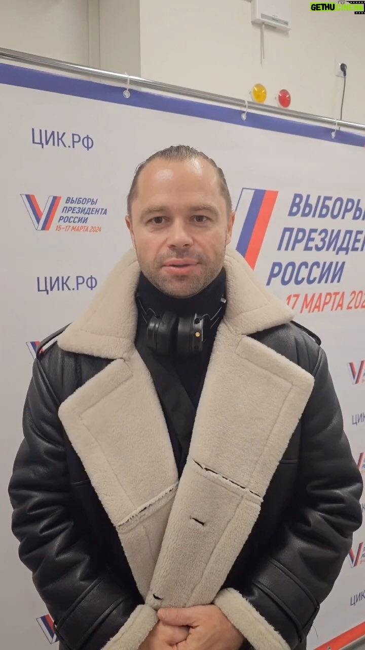 Vitaly Gogunsky - 5.2K Likes - ŠŠ¾Š»Š¾ŃŃŠµŠ¼ на Š²ŃбоŃаŃ
РоŃŃŠøŠø 2024š·šŗ
#Š³Š¾Š³ŃŠ½Ńкий #ŠŗŃŠ·ŃŃŠ½ŠøŠ²ŠµŃ #Š³Š¾Š³ŃŠ½ŃкийлайŃ