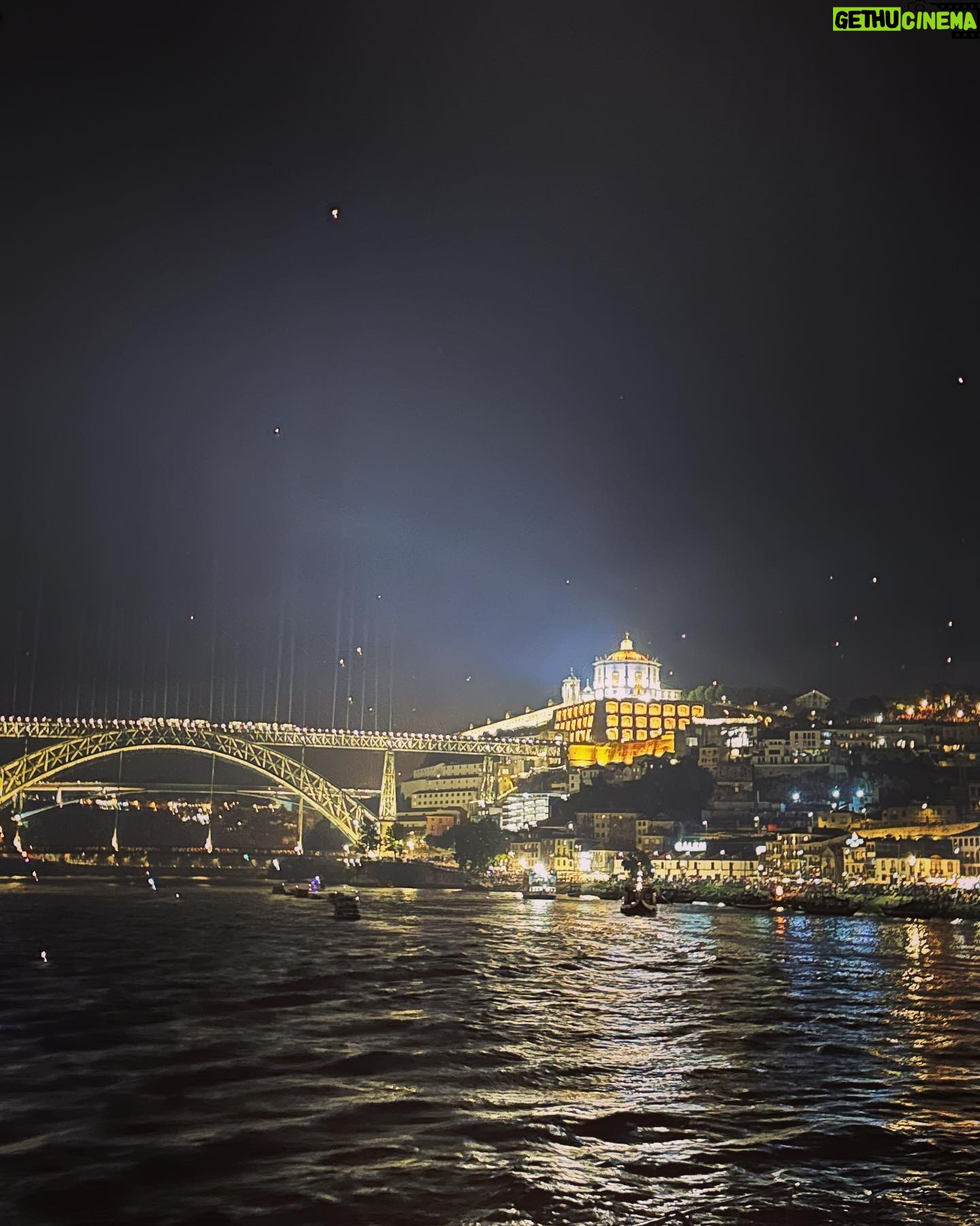 Vítor Baía - 12.1K Likes - Feliz São João!💙 #porto #gaia
