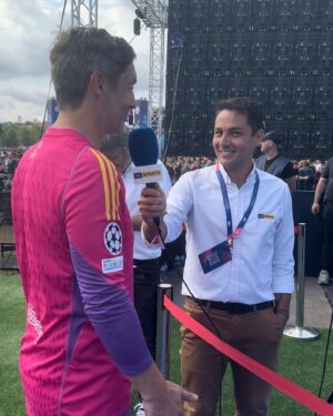 Vítor Baía Instagram - UEFA CHAMPIONS LEAGUE  Good Vibes!🏆