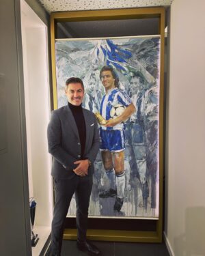 Vítor Baía Instagram - Bonita e Sentida Homenagem feita pela Liga dos Amigos do Centro Hospitalar de  Gaia ao nosso eterno bibota Fernando Gomes.💙🙏 @fcporto #fcporto #antoniobessa #ligadosamigosdocentrohospitalardegaia @ligadosamigoshospitalgaia