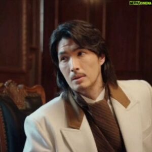 Vivian Dawson Instagram - From my most recent drama, 旗袍美探. U can't really tell this character's a serial killer right? Goes to show, u can never judge a book by its cover 😈

#旗袍美探 #cdrama #actor