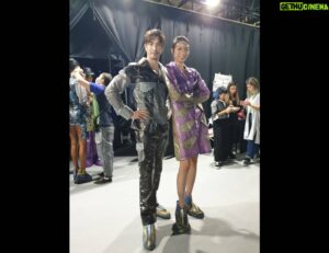 Vivian Dawson Instagram - What a night, had so much fun! shout out to @damurfashion  for the invite and designing thus pandemic proof clothing. It's crazy times we live in. 

#台北時裝週 #eelin
