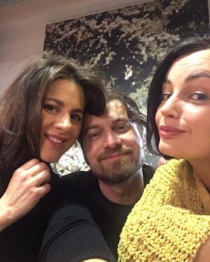 Vivian Kontomari Instagram - Σογακι μας..❤️ @sofia.panagou @solontsounis  #loveyou #tosoisou #friends @alphatv