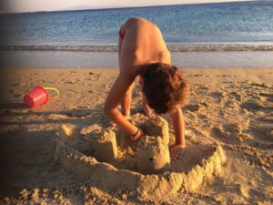 Vivian Kontomari Instagram - Της άμμου τα παλάτια 
#sand #son #sun #summer