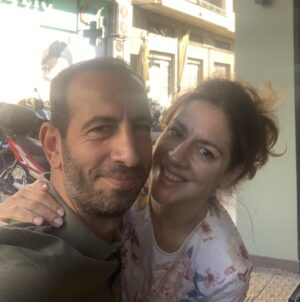 Vivian Kontomari Instagram - Με τον αγαπημένο μου φίλο και χειρουργό οφθαλμίατρο  @alexanderkapsokolis στο νοσοκομείο Ο Άγιος Σάββας για εξέταση και καφέ φυσικά…!!!
 https://www.facebook.com/profile.php?id=100066754269617