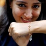 Viviya Santh