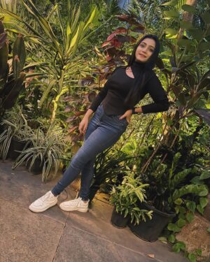 Vj Dhanusek Vijayakumar Instagram - Flaunting my self-love glow ❤️🌟
.
.
.
.
#vjdhanusek #actress #black #blacklove #beyou #selflove #selflovejourney #insta #instagood #instalike #instadaily #instamood #instafashion #instalove #instagram #vijaytvserial #neenaankaadhal #mypic #trending #foryou #viral #picoftheday #happyme