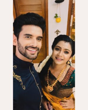 Vj Dhanusek Vijayakumar Instagram - Pasamalars of NNK ❤️

Anjali & Raghav 🫶🏻 @premjacob06 
.
.
.
#vjdhanusek #premjacob #friendship #neenaankadhal #vijaytv #vijaytelevison #vijaytvserial #actor #tamilserials #instagood #instalike #instadaily #instamood #instalove #instaphoto #trending #foryou #picoftheday #happyme