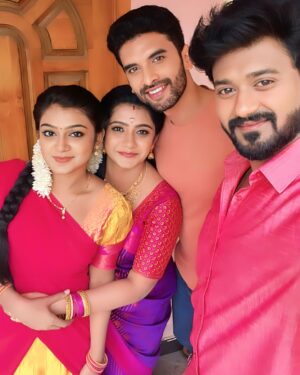 Vj Dhanusek Vijayakumar Instagram - Irreplaceable 🔗♥️

#FriendsForever #SquadGoals #Besties #FriendshipGoals #BFFs #CherishedMoments #MakingMemories #TrueFriends #TogetherAlways #LifelongFriends #FriendshipGoals #FriendsLikeFamily #GoodTimes #MemoriesMadeTogether #LaughingWithFriends #CrazyTimes #ForeverFriends #FriendsForLife #UnbreakableBond #PartnerInCrime #explorepage #trending #neenaankaadhal