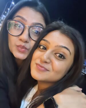 Vj Dhanusek Vijayakumar Instagram - Happy Valentine’s Day.!❤️

With “Anjali akka” @vj_dhanusek 👻

#instagood #instalike #love #photography #photo #picoftheday #trending #explore #explorepage #fyp #foryou #foryoupage #igers #igdaily #insta #instadaily #instamood #instafashion #fashion #fashionblogger #model #fashionmodel #serialactress #actress #serial #tamil #tamilserial #neenaankaadhal #photooftheday #ootd