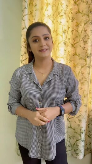 Vj Dhanusek Vijayakumar Instagram - Watch #HeartBeat web series now only on #Disneyplushotstar 🫀👨‍⚕️🧑‍⚕️ #HeartBeatOnDisneyplushotstar 

@vijaytelevision @disneyplushotstartamil