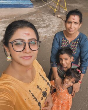 Vj Dhanusek Vijayakumar Instagram - Vibe called blessed 🙏🏻❤️😇
.
.
.
.
#vjdhanusek #familytime #family #temple #spritual #familygoals #familyfirst #vibes #peace #divine #instapic #instagood #instadaily #instalike #instagram #instafashion #instalove #instatravel #trending #foryou #fyp #pictures #picoftheday #happyme