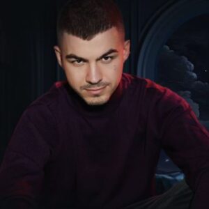 Vlad Cherevatiy Instagram - Уважаемые друзья, сегодня особенный день. ♥️

Прямой эфир и ответы на 1001 вопрос от вас в эфире уже сегодня в 23.00 начало 

ТИКТОК И ИНСТАГРАМ.