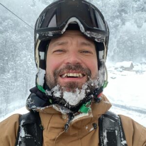 Vladimir Krestovskiy Instagram - Всё,снежные виды отдыха пройдены, теперь надо в тепло)
Спасибо всем прекрасным людям, что встретились нам на пути❤️