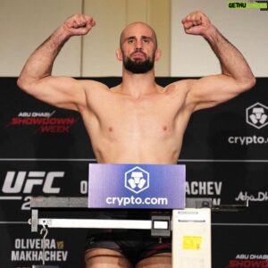 Volkan Oezdemir Instagram - On weight 🌋 #ufc280