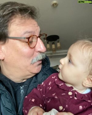 Volkan Severcan Instagram - Dedesini ziyarete gelmiş Masalım…
♥️♥️♥️🧿🧿♥️♥️🧿🧿♥️♥️
@masallyavuz @mmugesevercan @melissevercanyavuz @cnstyvz