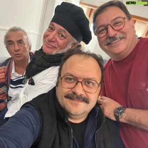Volkan Severcan Instagram - Aşkın Muzip Oyunları Kulisi
🎭♥️🧿💐🎭
teşekkürler @dr.ibrahimsaritas 
@erhanyazicioglu.ey @emin.and