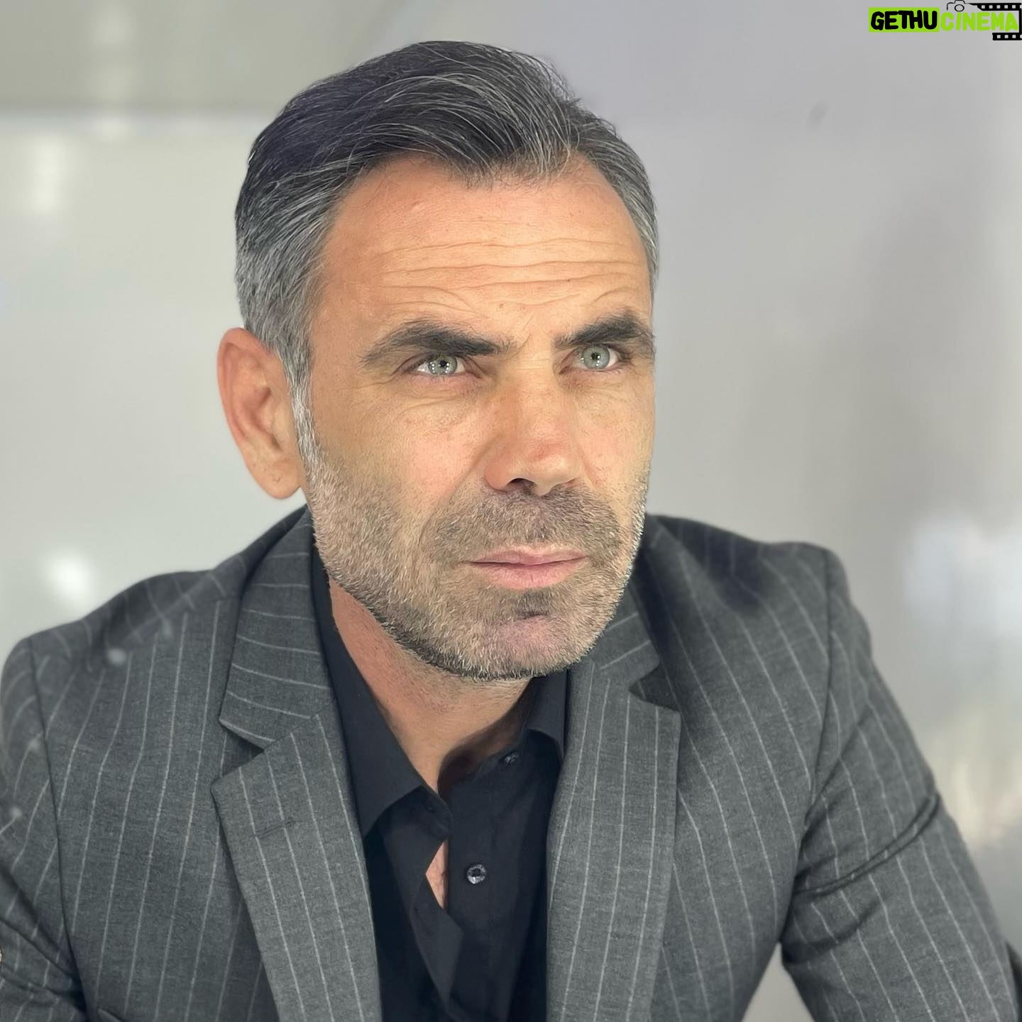 Volkan Uygun - 1.4K Likes - Aile.. Bu akşam 20:00 da Show Tv.. 💐