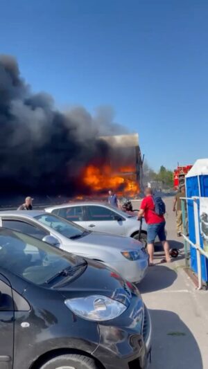 Volodymyr Ostapchuk Instagram - Kremenchuk. 
Russian orcs bomb shelled a shopping center with hundreds of civilians inside. 

#russiaisaterroriststate