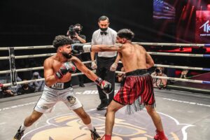 Walid Muhsein Instagram - HAMDALLAH 🤲🏽 GOD IS GREAT! 💪🏽

Thank you @koko_swap @tkfightnight @tam_khan @tkmmafit