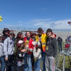 Walker Hayes Instagram - Unreal @talladega experience today!!!! So proud of team @joeylogano #22 for life 🦆🦌 See y’all in October😤😤