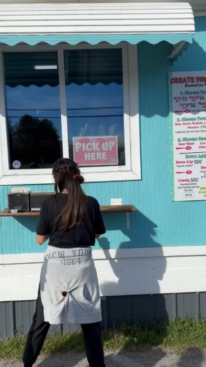 Walker Hayes Instagram - Congrats to @mots.shaved.ice on small biz of the year!  Our absolute favorite!💪💪❤️