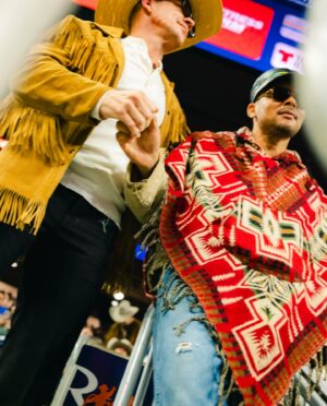 Walshy Fire Instagram - To perform at the NRG stadium (home of Houston Texans), on a stage shaped like an onion, that turns into a huge star,  with a continuously spinning stage on top of the star! Jah Know.  One of the dopest events I have ever played. The athletes and competition level is crazy. I hope the pics and videos do the level of production justice. Tbh, you had to be there. One in a million, big respect @rodeohouston 🫶🏽 🤟🏽

Snaps by @gnodsgn @rodeohouston 

The z-ro song isn’t on here so chose the original but H-Town yall know 🤟🏽