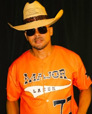 Walshy Fire Instagram - To perform at the NRG stadium (home of Houston Texans), on a stage shaped like an onion, that turns into a huge star,  with a continuously spinning stage on top of the star! Jah Know.  One of the dopest events I have ever played. The athletes and competition level is crazy. I hope the pics and videos do the level of production justice. Tbh, you had to be there. One in a million, big respect @rodeohouston 🫶🏽 🤟🏽

Snaps by @gnodsgn @rodeohouston 

The z-ro song isn’t on here so chose the original but H-Town yall know 🤟🏽