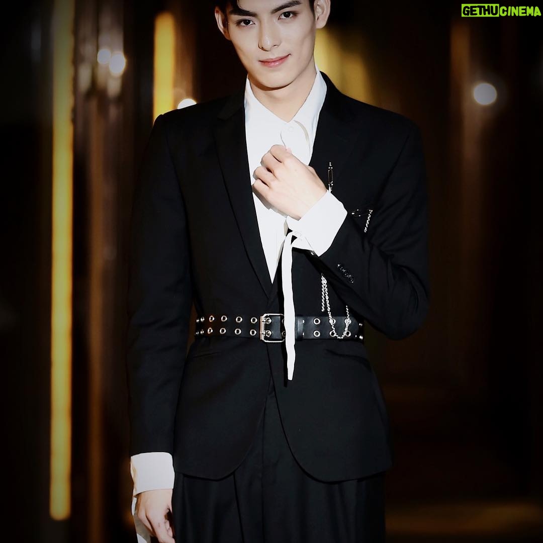 Wang Haoxuan - 26.3K Likes - Nanning