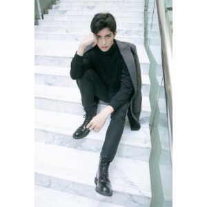 Wang Haoxuan Instagram - Thanks for all of you.
Happy New Year!