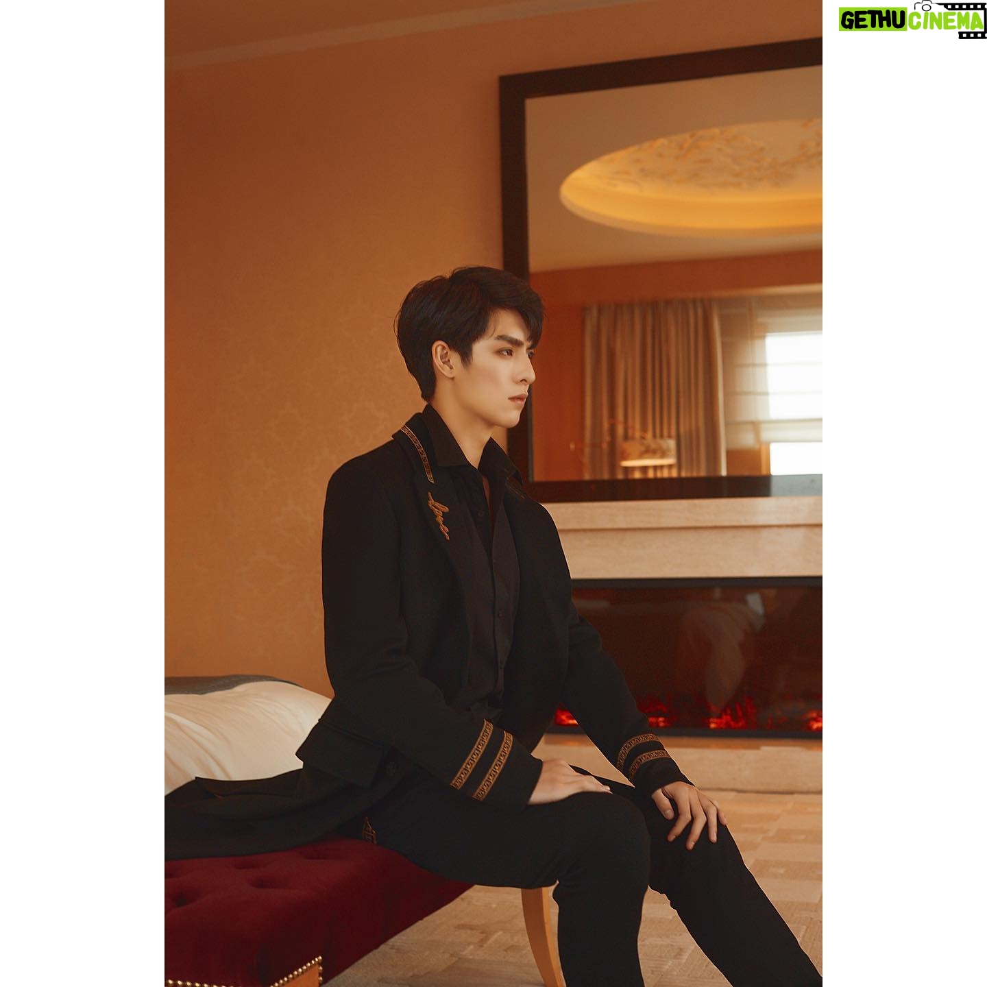 Wang Haoxuan - 42.1K Likes -