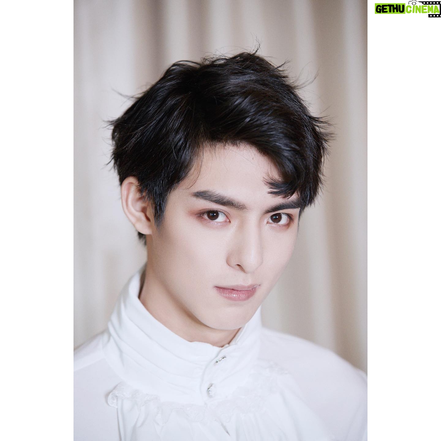 Wang Haoxuan - 42.1K Likes -