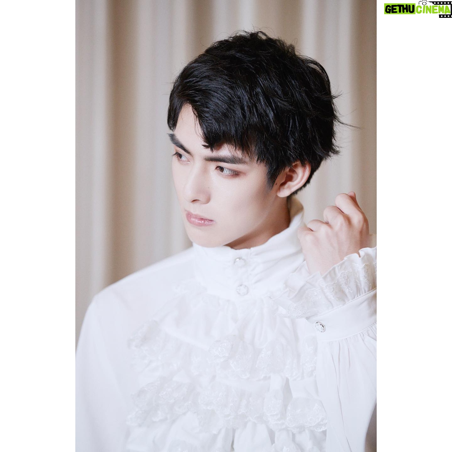Wang Haoxuan - 42.1K Likes -
