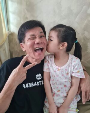 Wang Lei Instagram - 我的小情人，祝大家情人节快乐！
#情人節快樂