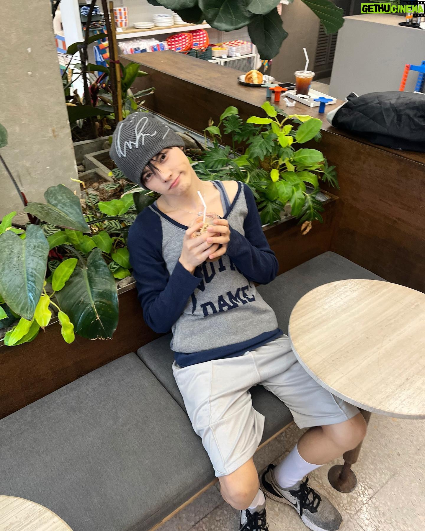 Wattana Yaotao - 4.3K Likes - 🍒