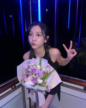 Wei Xia Instagram - 520Happy birthday to me💜🎂

謝謝今年幫我過生日的朋友們
我真的好幸福♪( ´▽｀)