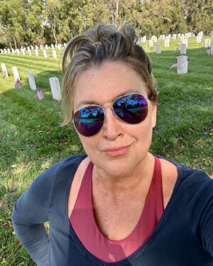 Wendy Burch Instagram - We live in Westwood and drive by the Los Angeles National Cemetery nearly every day and seldom think twice…. today we took the time to remember. 

#memorialday #wendyburch #BradyBurch