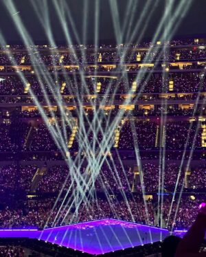Wendy Moniz Instagram - It was rare, I was there, I’ll remember it…
***
Holy moly @taylorswift has boundless big energy, is super talented AND is delivering positive vibes at a time when they are *much* needed.
What a show 🫶🏻
#cruelsummer #august #alltoowell #swiftie