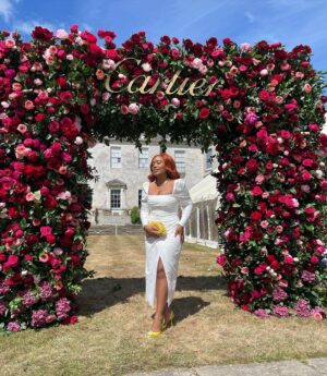 Weruche Opia Instagram - I promise I went to see the cars and not do fashions 🚗👩🏽‍🦰

Thank you @laurentfeniou for a lovely afternoon as always with @cartier at @fosgoodwood 

Thank you to one of my favourite brands @reformation for the CUTEST dress! 

And THANK you to the glam team! I felt and looked like 💰💰💰

Styling- @moogunsan assisted by @lunachiarasorgi 
Make Up- @joyadenuga 
Hair- @chrissybales 

🍊🧡👩🏽‍🦰