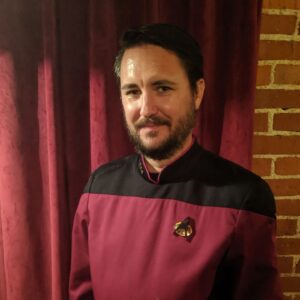 Wil Wheaton Instagram - "Mom, I want Riker."

"We have Riker at home."

Riker at home: