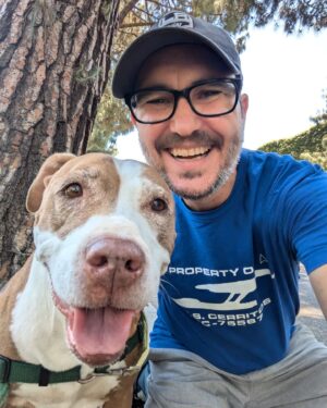 Wil Wheaton Instagram - Happy Friday from Marlowe and her dad. Have a wonderful weekend, friends. 💜