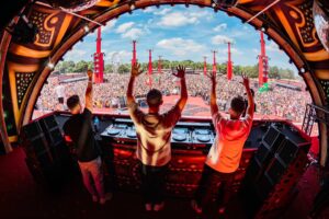 Wildstylez Instagram - Worked my ass off for the last months, but it was all worth it!! DEFQON was amazing!! Hope you all enjoyed the new music ❤️❤️

📸: @richardbrnsvld