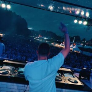 Wildstylez Instagram - XTC WITH SHOWTEK IS OUT NOW ❤️