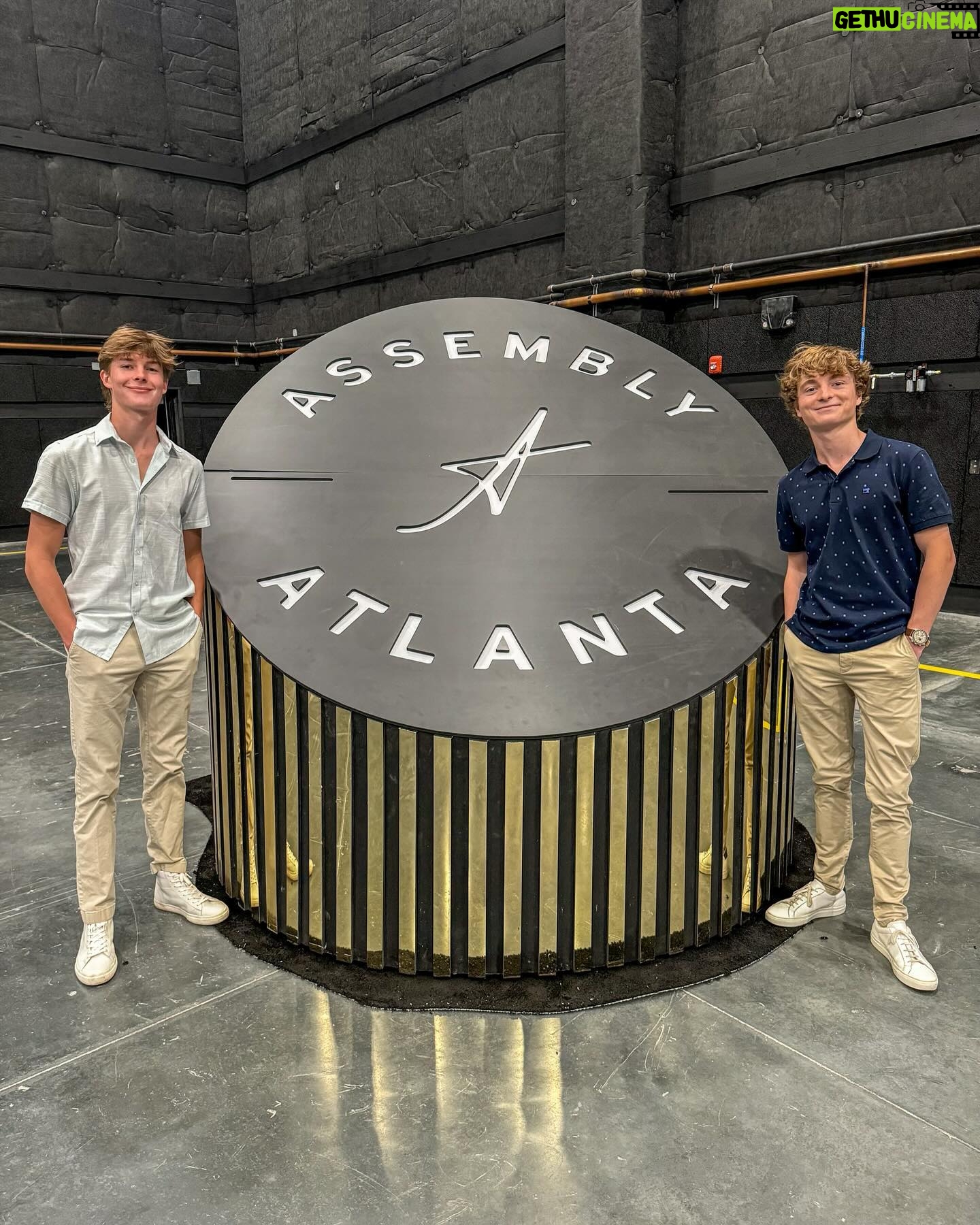 Will Buie Jr. - 23.8K Likes - Had a great time checking out the coolest studio lot. 🤙🙌