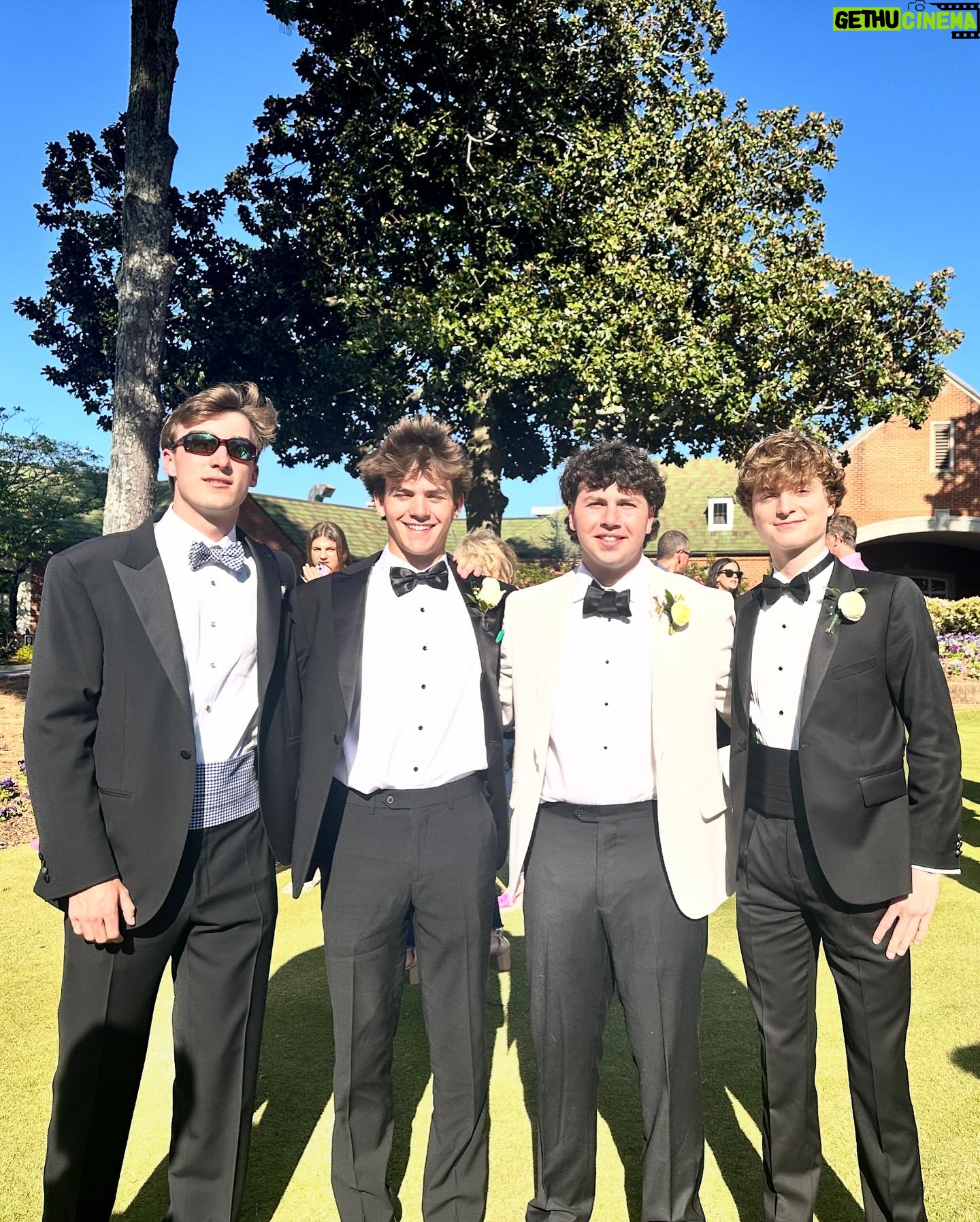 Will Buie Jr. - 198K Likes - Jr. prom was a success 🙌