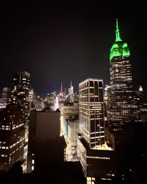 Will Buie Jr. Instagram - My eyes hurt 😂 🌃🍎