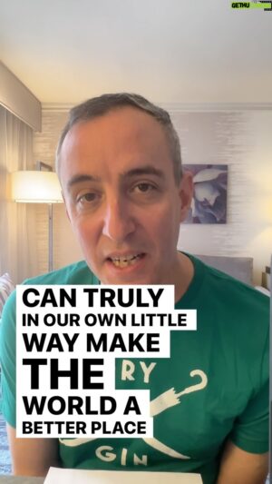 Will Guidara Instagram - Wouldn’t it be nice (and impactful) if people asked to “talk the manager” to compliment instead of only to complain? Introducing the next edition of Unreasonable Hospitality Out in the World, this one submitted by Paul Pradel of Seattle, WA. 🍍🌎 #unreasonablehospitality