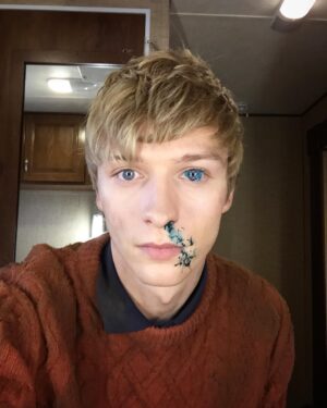 Will Tudor Instagram - A little #Humans throwback - Odi looking a little worse for wear! #lostinthewoods