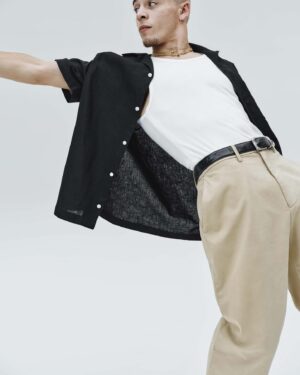 Will West Instagram - @gap 

!!!

 #linenmoves 

!!!