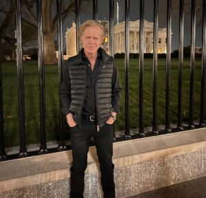 William H. Macy Instagram - After the FARGO gig at the Warner Theater, I stopped in front of our house.